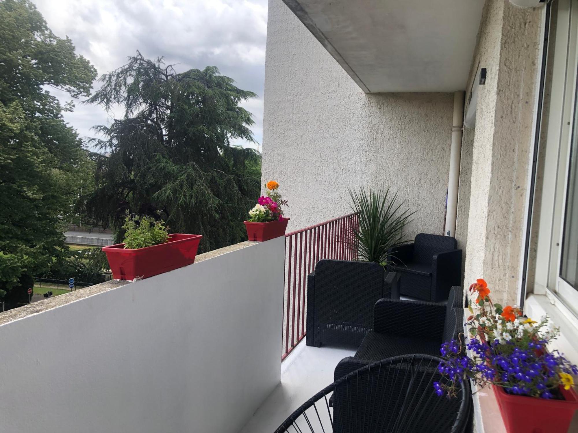 Chez Jean-Claude, Vue Panoramique Au Reveil Apartman Poitiers Kültér fotó